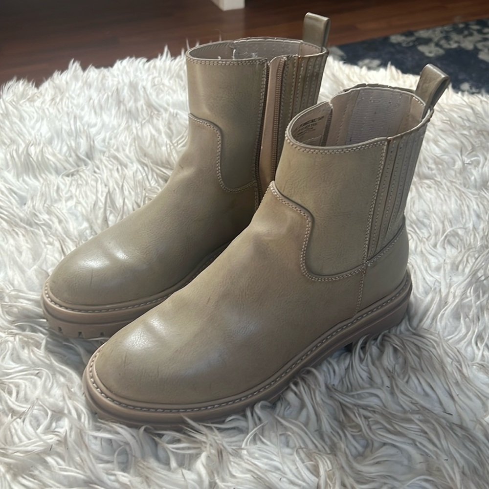 Tan boots
